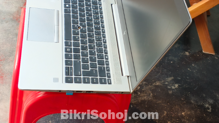 HPEB 745 G6 Ryzen 5 Pro  16/256GB